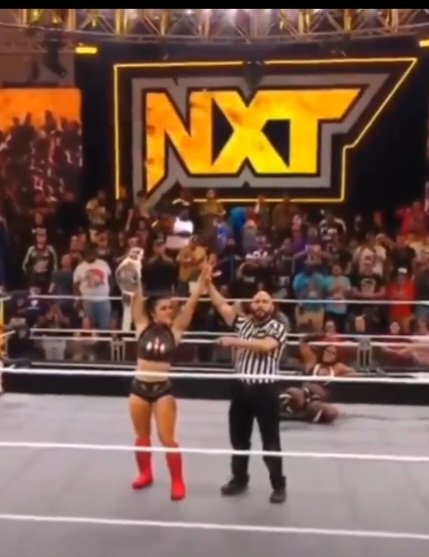Lyra Valkyria & Lash Legend had a fantastic match, you couldn't even tell it was a last minute decision. 👏👏

 #WWENXT #WWE #NXT  #NXTWomensTitle #NXTTUESDAY