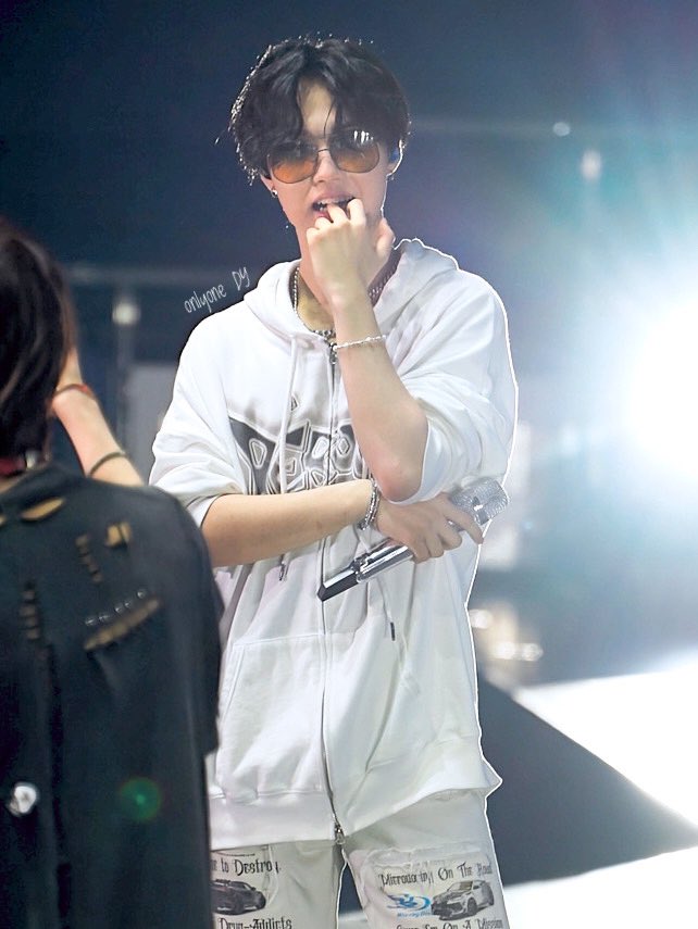 onlyone__DY's tweet photo. 240215 아이치 AICHI 愛知ガイシ DAY2
트레저 도영

#ドヨン #DOYOUNG #도영 
#TREASURE   #트레저 https://t.co/6LjlKsgulJ