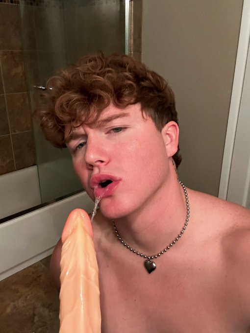 I just filmed such a hot vid https://t.co/6w8jJiQtz5