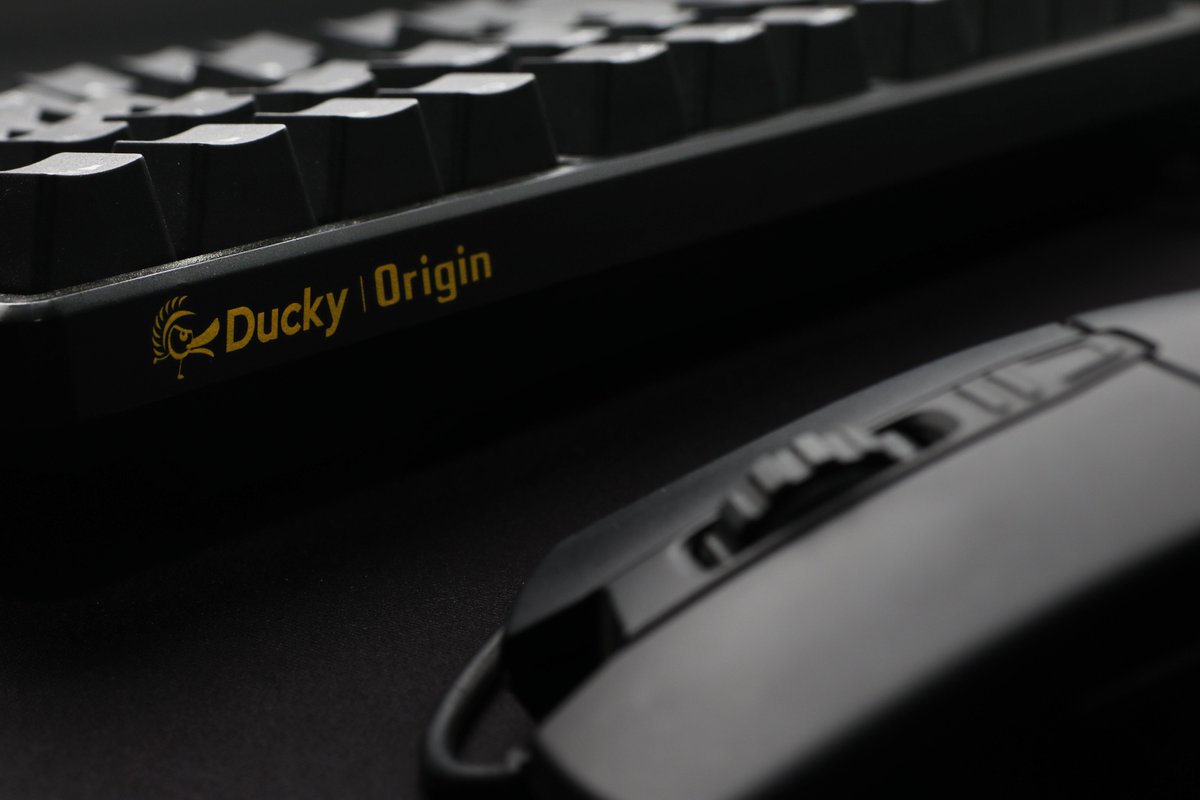 Retro design, accessible price point, and exceptional typing experience. Origin is worth having for everyone on their office desk. 📌The large keys support hot-swappable functionality 📌South-Facing Design 📌PBT Double-Shot Keycaps 📌Detachable USB Type-C #ducky #origin