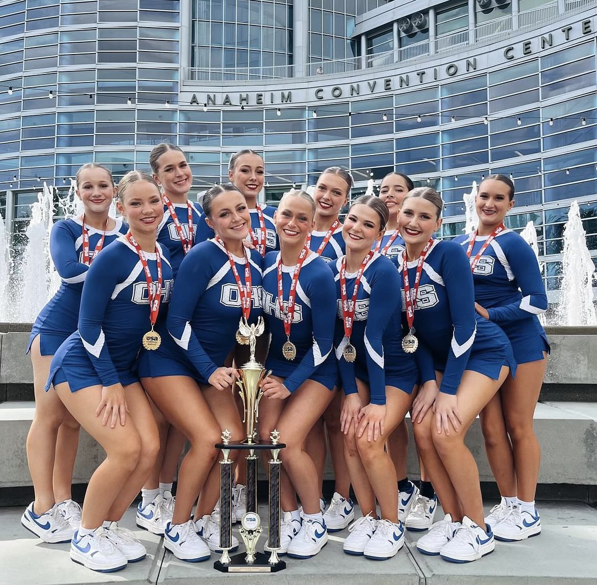 SDOathletics's tweet photo. Spiritline performed NINE routines without a single deduction! That’s amazing! They placed in 4 divisions. 

Varsity Cheer: 3rd in the Nation out of 23

Varsity Pom: 2nd out of 11

JV Cheer: 4th out of 11 (first time JV has ever competed at Nationals in Show Cheer)
#EagleNation https://t.co/N1dq0bRWtt