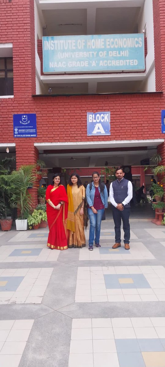 IheSmc's tweet photo. Vaishnavi Juneja and Navya Puri (Batch 2020-2023) from the Biochemistry and Food Technology Department respectively, are set to receive the Gold Medal 🏅 at the University Annual Convocation on 24.02.2024 for achieving the highest marks across Delhi University. https://t.co/MVn0m5S8Z9
