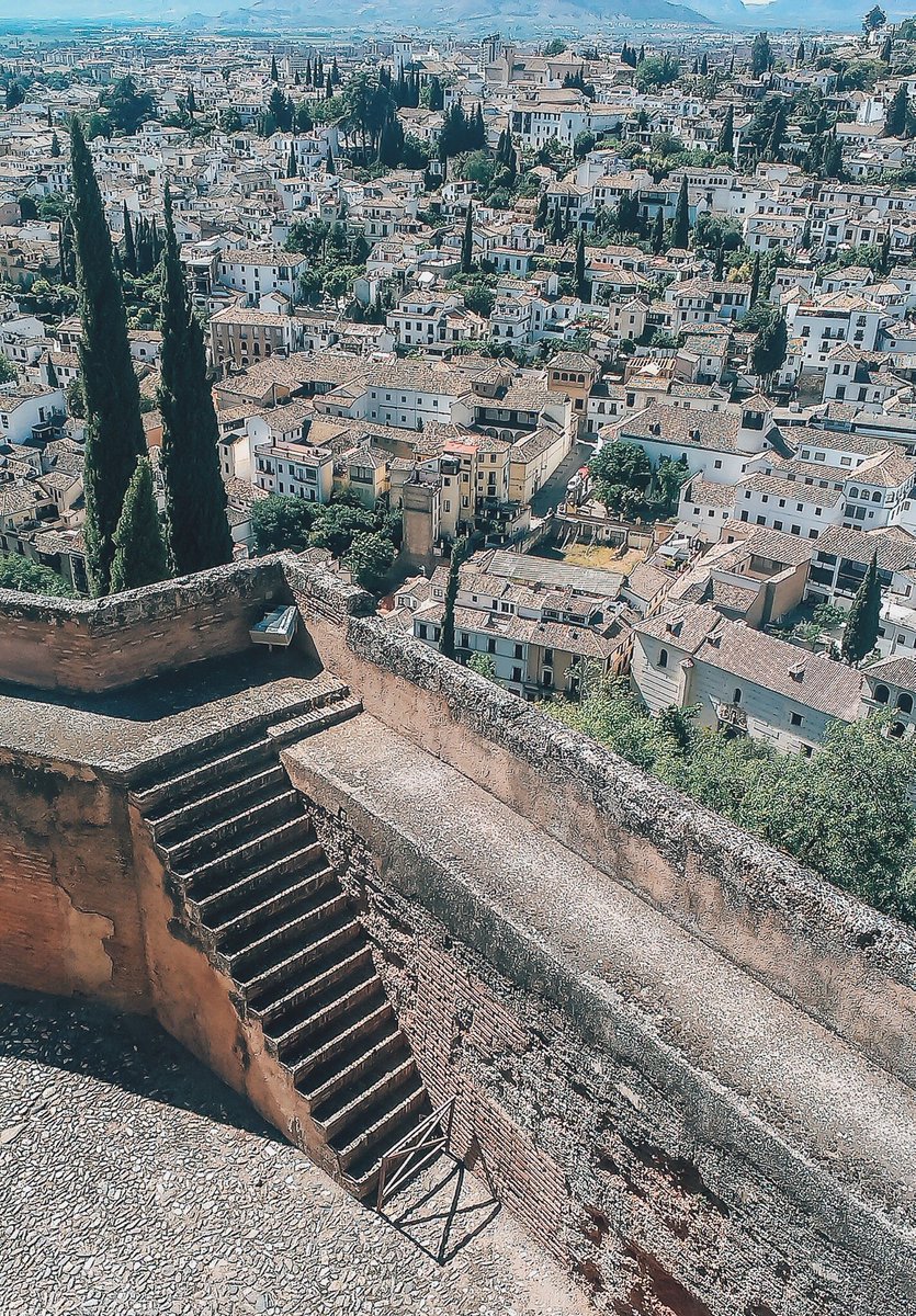 ViajaEnElMundo's tweet photo. Granada, España 🇪🇸 https://t.co/2XjNI6g1jb