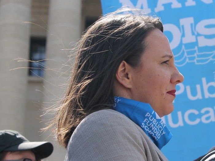 Unions across Canada support STF's bid to bargain class composition, complexity: The STF received support from Canadian teachers' federations that have made gains on matters like class complexity and composition. #STF #skpoli #sasked #sask  bit.ly/3whpJwE