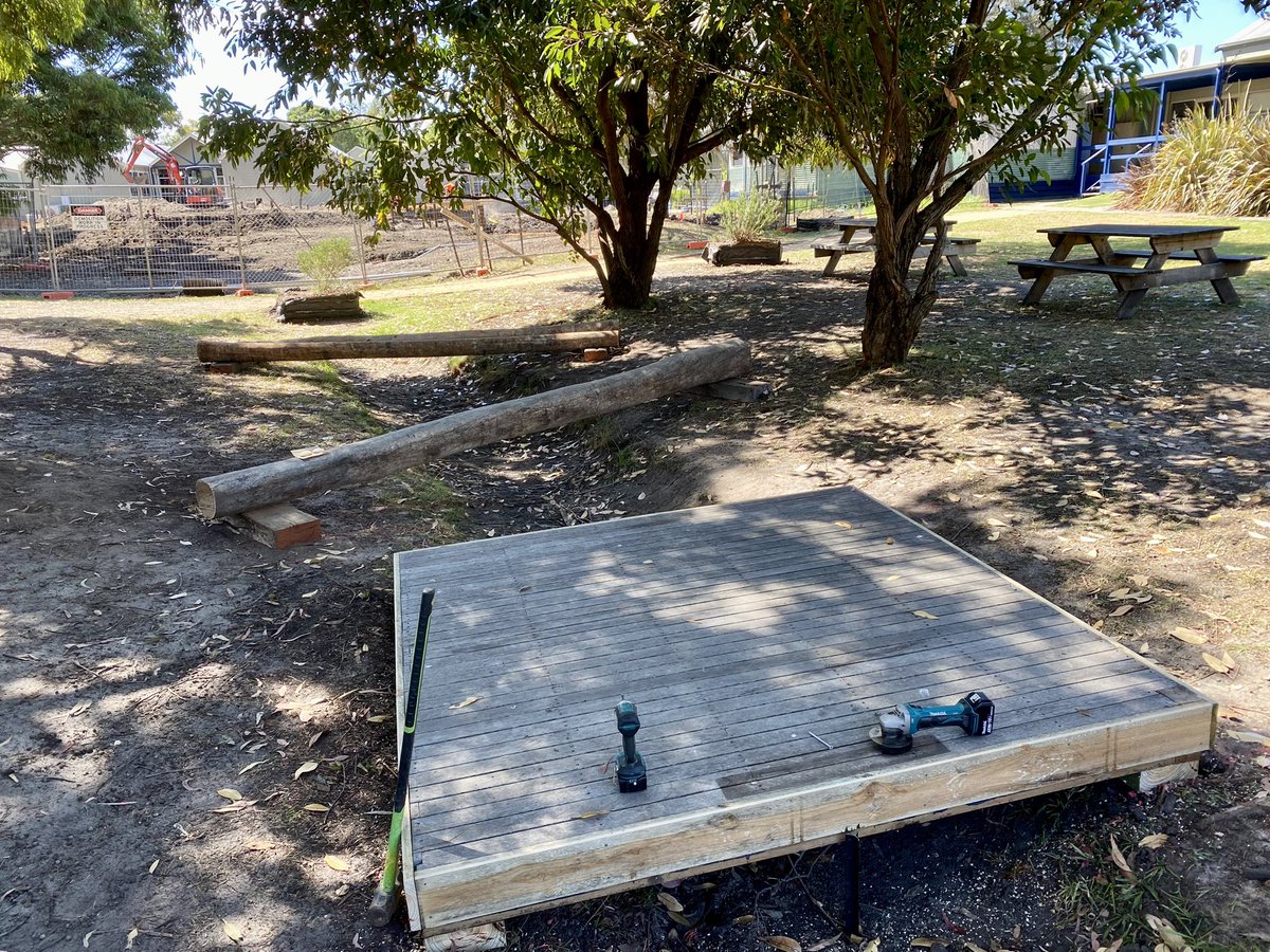 cornishnature's tweet photo. How lucky am I to be enjoying some indigenous foods inspired wattle seed cookies from the Cornish Acacia cafe while building a new playground in the year 7 area. The perfect shady spot under the gumtrees for a playground as well 😀#cornishcollege #playground https://t.co/at3a3GINTi