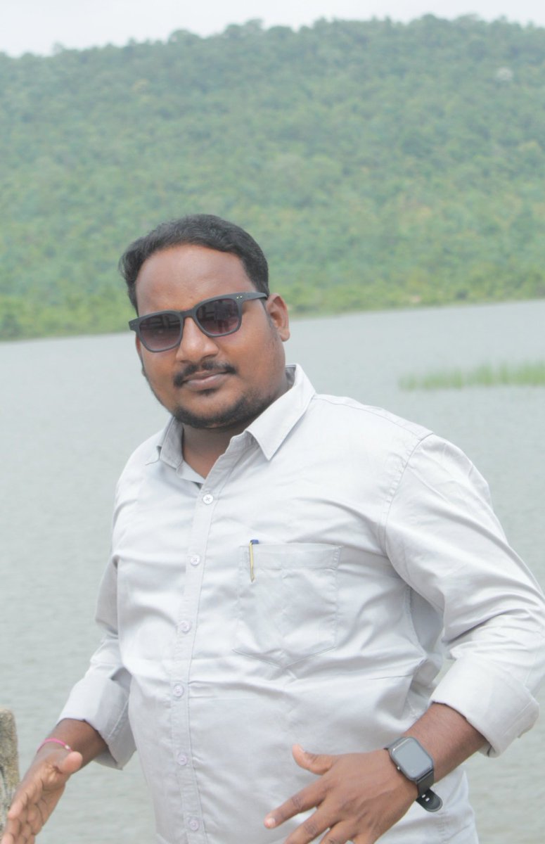 SriKrushnadeva2's tweet photo. #IStandWithAD
@Arvindharmapuri
కళ్లద్దాలు కంటి రక్షణ కోసం.
వాటిని అహంకారానికి చిహ్నంగా భావించడం సరికాదు. https://t.co/E0GTG2ttSO