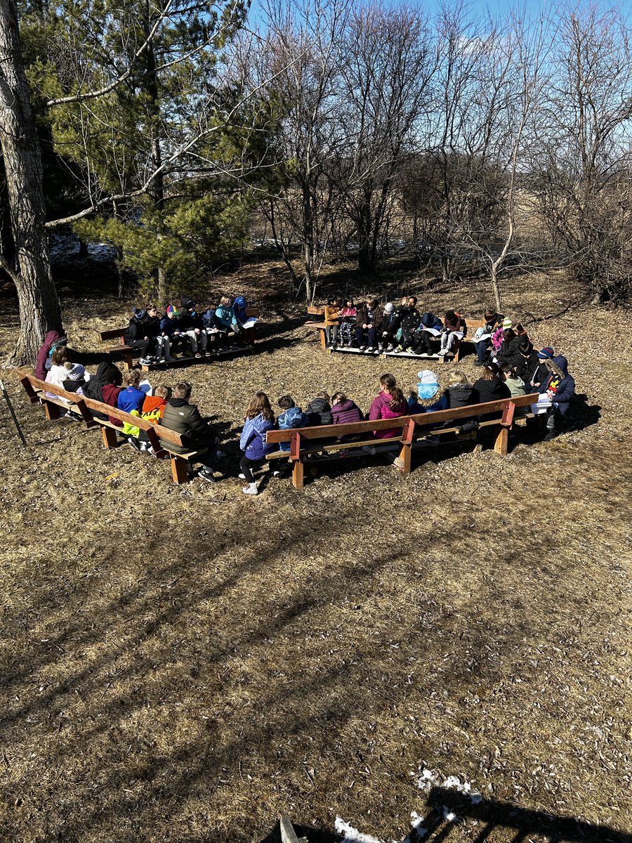 MrOppegard's tweet photo. Had some fresh air, made some observations, and spent time with our buddies on this beautiful day.  #mckinleystrong  @DekamJodie https://t.co/XCYBYIJOfb