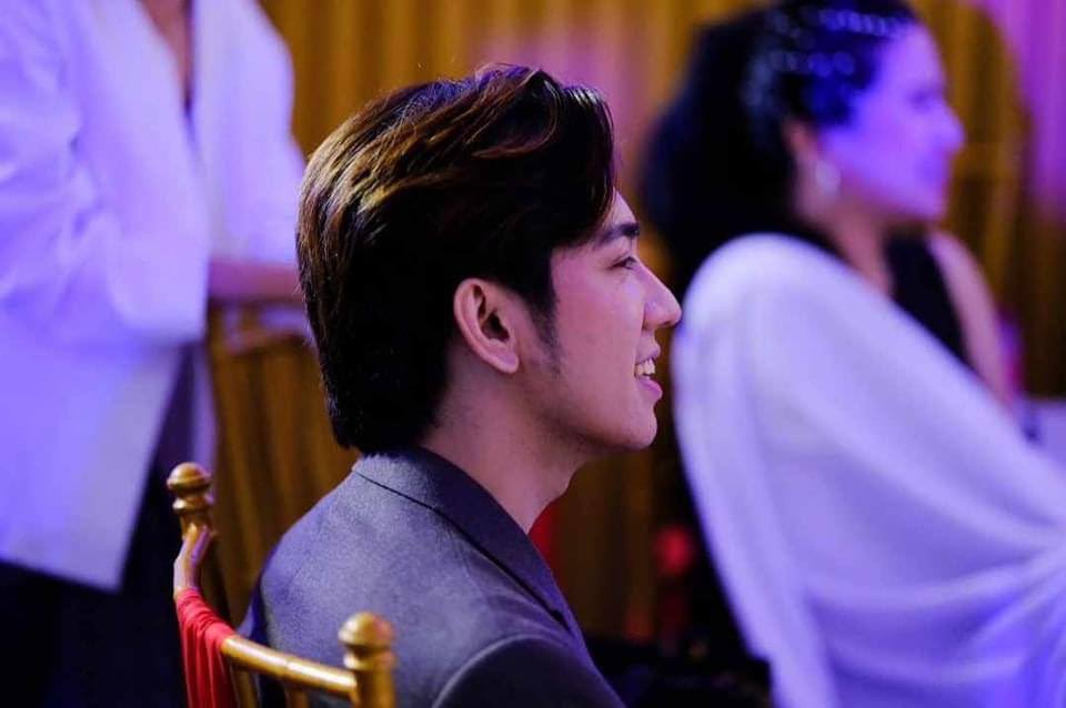 a_fangirl247's tweet photo. Grabe talaga ‘pag side view

Mellifluous JMDelaCerna
#EXpecially4uJMDC https://t.co/IlWco9gg2k