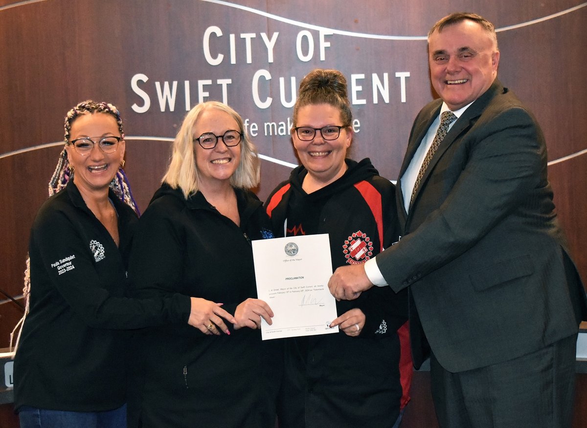 The <a href="/City_SC/">Swift Current</a> proclaimed Feb. 18-25 as TeleMiracle Week at tonight’s council meeting. A delegation from the Kinette Club of #SwiftCurrent made a presentation in support of the proclamation. <a href="/Telemiracle/">TeleMiracle</a> 48 takes place this weekend on Feb. 24 and 25.  #TM48  #RingThosePhones  ☎️