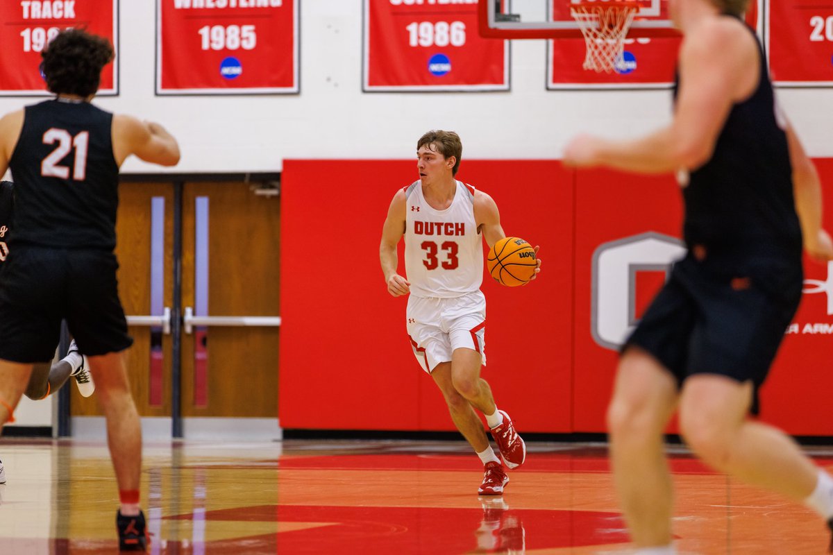 Huge thank you to these 4 seniors who have changed the culture and set the standard for Central MBB. Amazing players and even better men. We will be back!

- 35-16 record the last 2 seasons
- 24-10 conference record 
- 2023 Conference Title
- Regionally ranked back to back years