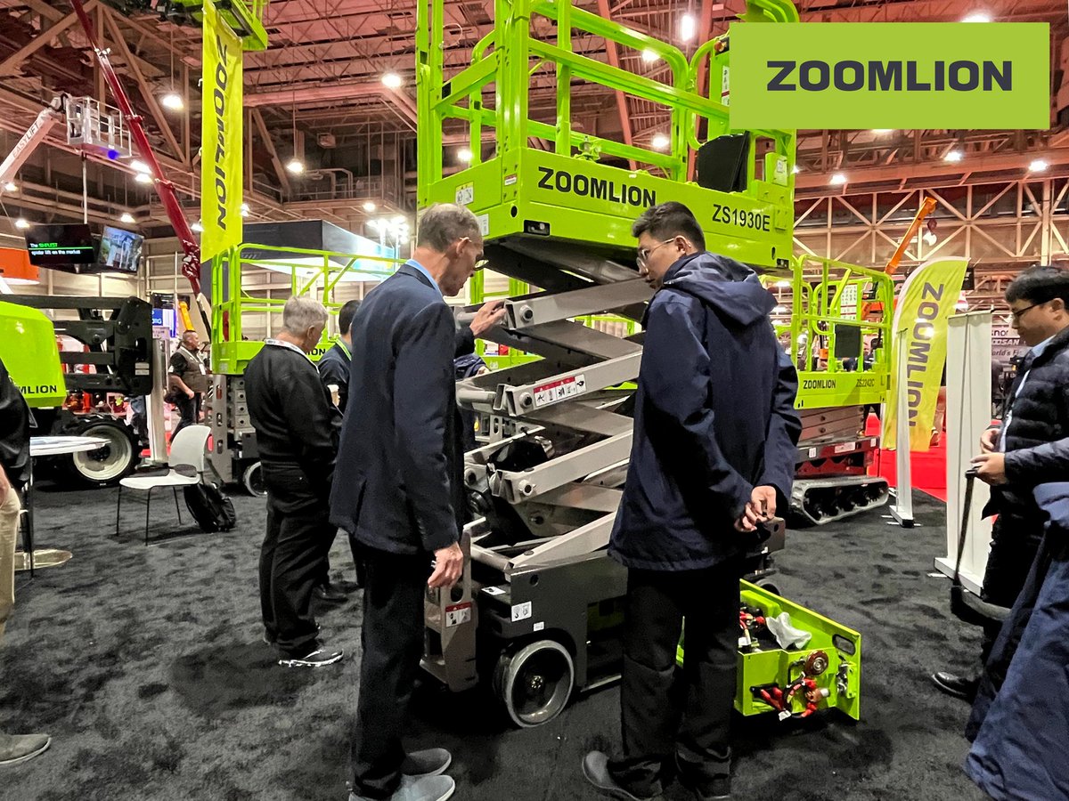 🚀 Day 2 at the #ARAShow 2024 in New Orleans, LA! #ZOOMLIONACCESS continues to shine at Booth 2151, captivating attendees with our cutting-edge MEWPs. Don't miss out on the opportunity to explore our innovative solutions and meet our team of experts.