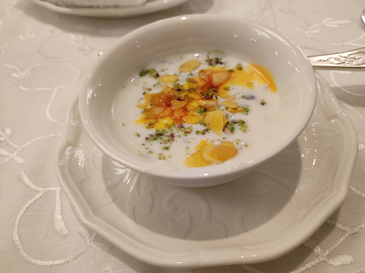 nirupamakotru's tweet photo. Chef insisted on us tasting Gulab ki kheer which turned out to be a rich pudding with crunchy almonds&amp; saffron doing a grt jugalbandi with kheer&amp;rose petals.Super expensive but worth a spl meal with a spl person in your life😊
#dumpukht #awadhicuisine #indiancuisine #finedining https://t.co/YPFGF5usR4