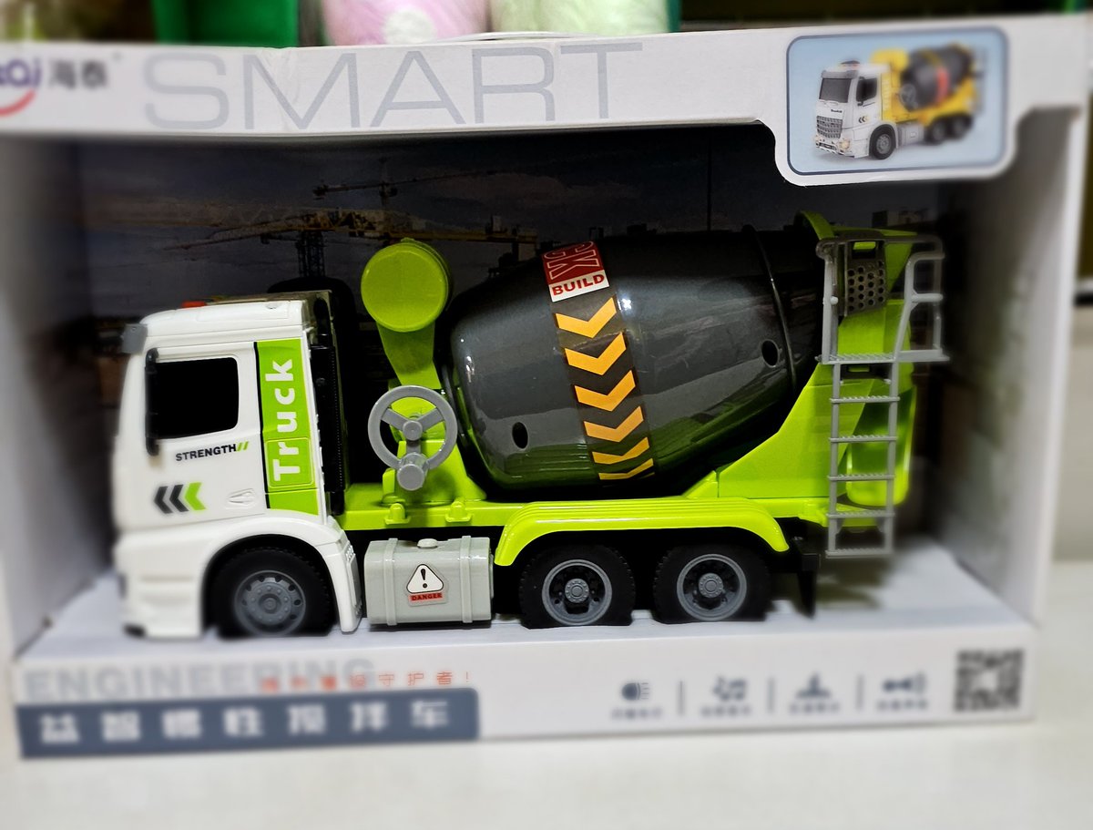 RiscoKids's tweet photo. When Mama says, Do you have toys? We gladly look at her and lead her to our toy section.
Find a range of toys in all our branches.
For delivery Call OR WhatsApp +256 759 676 / 0759 676225
#toys #babyitems https://t.co/ENgqY4Jf18