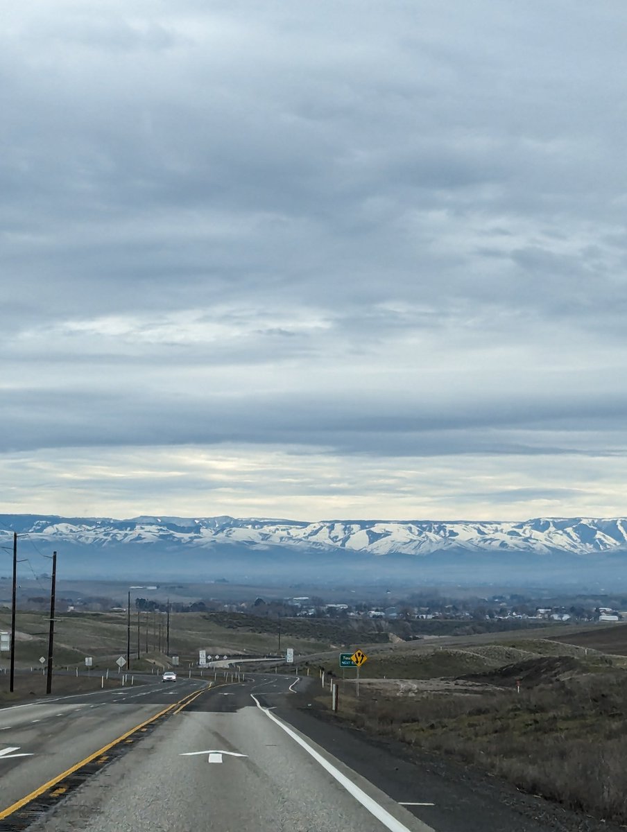 ratish17's tweet photo. "Don't focus on the Road ahead, look how far you have come " #eqapplied 

Picture on route to Walla Walla https://t.co/7T630QcLKI