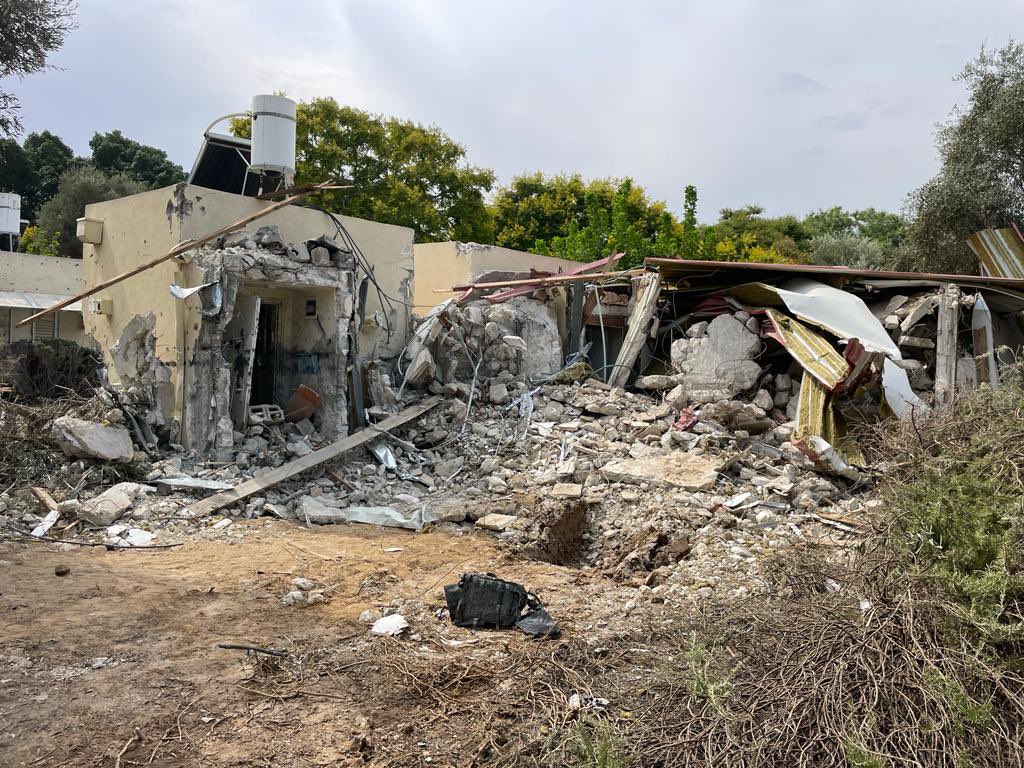 Hen Mazzig tweet media