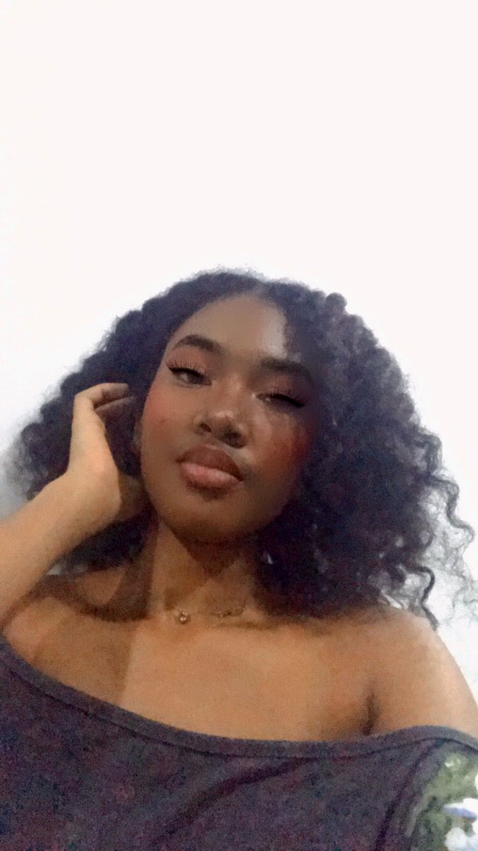 itzjust_nikky's tweet image. Happy new year 💖