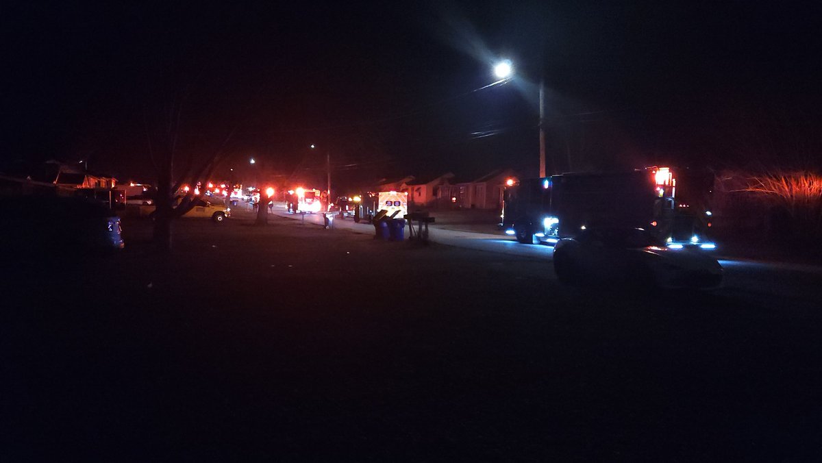 LilliWulfVT's tweet photo. @joeimel over on north sunrise drive. They all showed up with no sirens and are just sitting there https://t.co/Z4JgxBymKJ