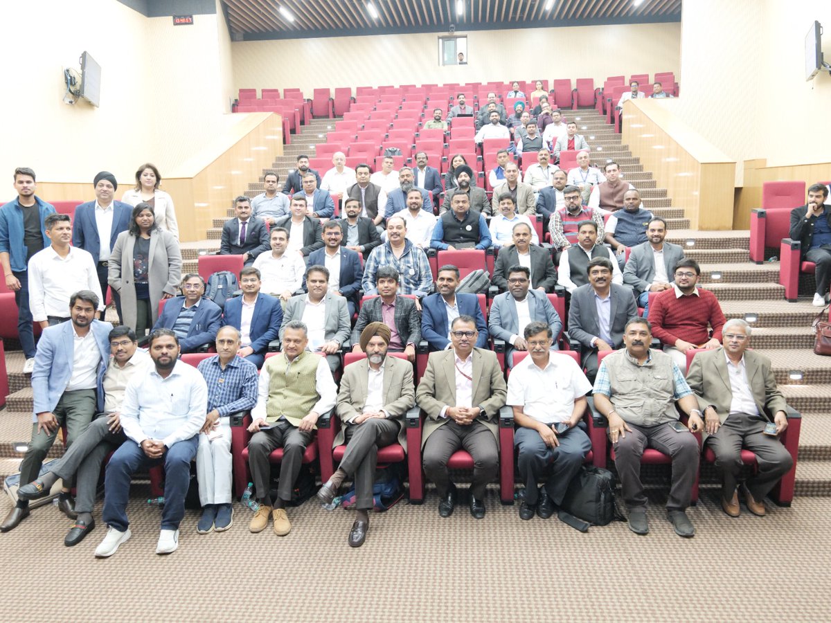 Ministry of New and Renewable Energy (MNRE) tweet media