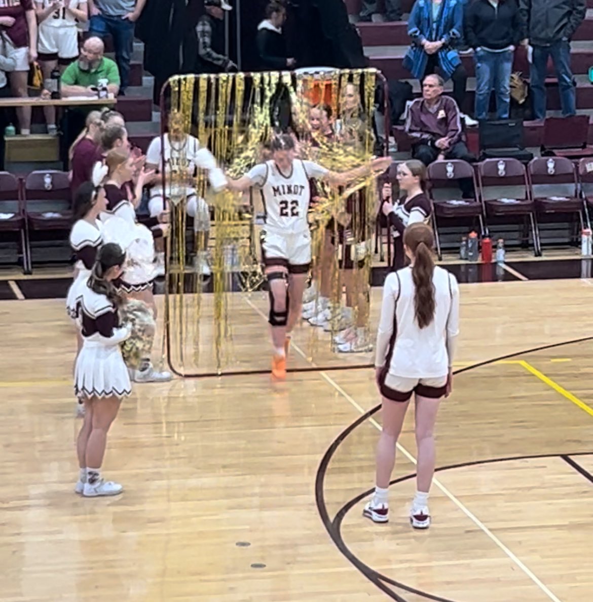 Mitch Lunde tweet media