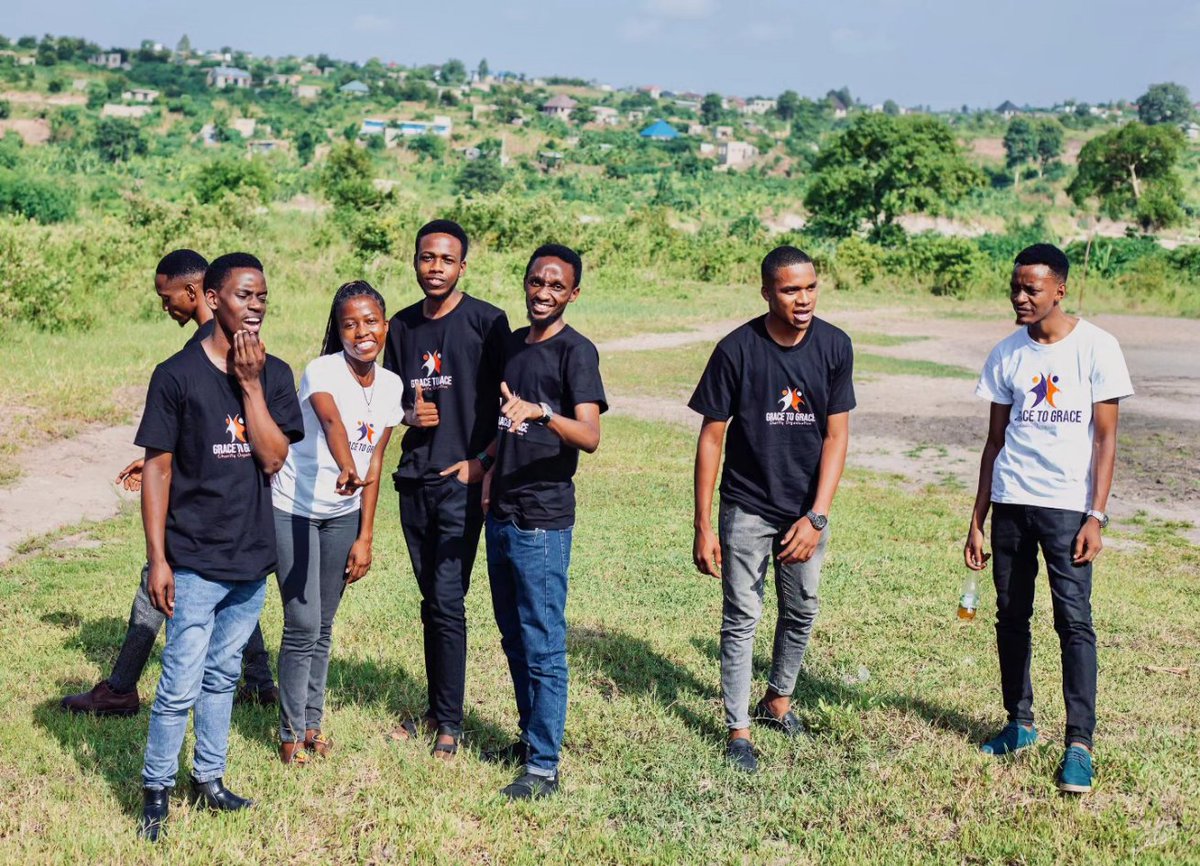 _agentofsmile's tweet image. We're immensely grateful for your generosity and dedication to our cause. 

Let's continue to EMPOWER HOPE and shine brighter together! 🙏✨

@gracetograce_charity | @_agentofsmile

📸📸📸 @jvrstudios_

#Thankful #EmpowerHope #GraceToGrace #agentofsmile #SpreadHope