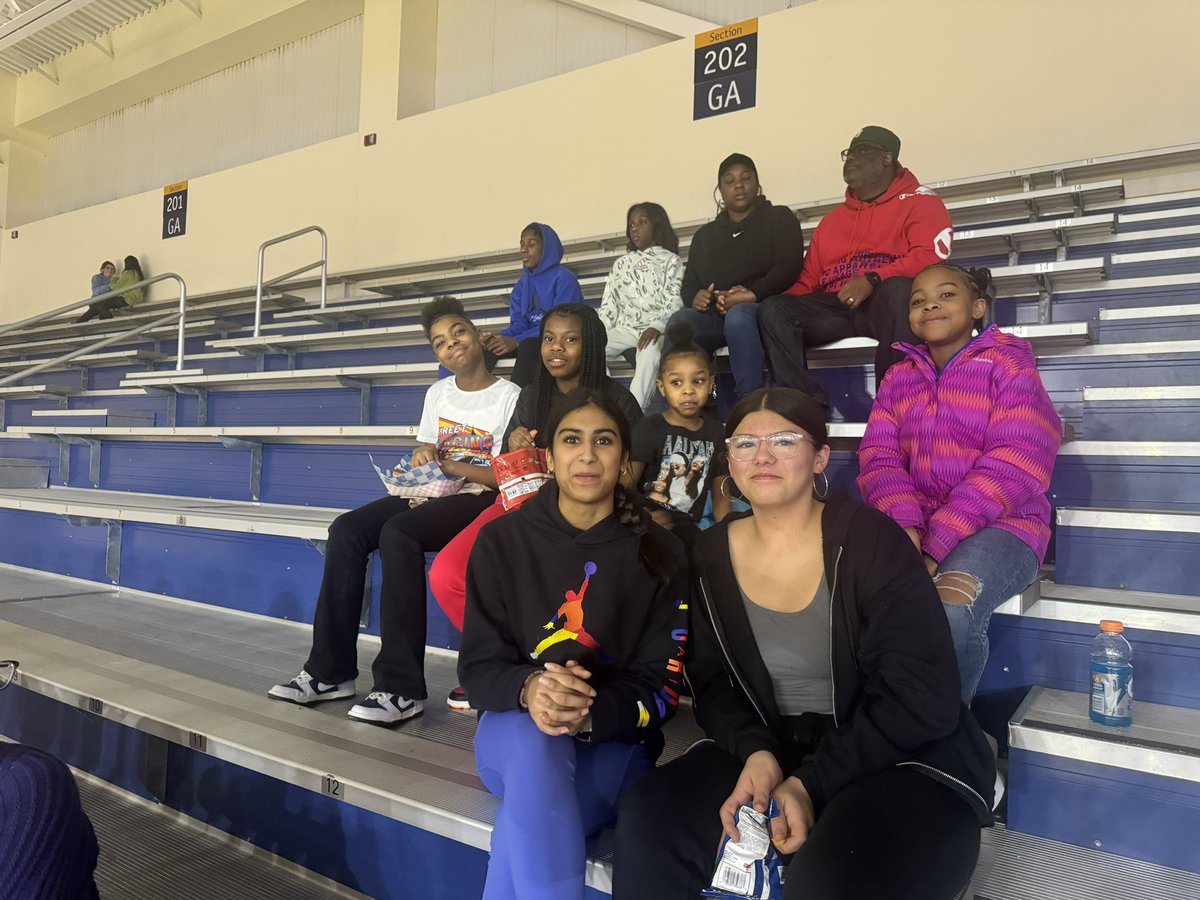 JrLadyHuskies's tweet photo. Jr. Huskies And their Family’s Have fun at the @MarquetteWBB Game!!! https://t.co/dF7qPobtH0
