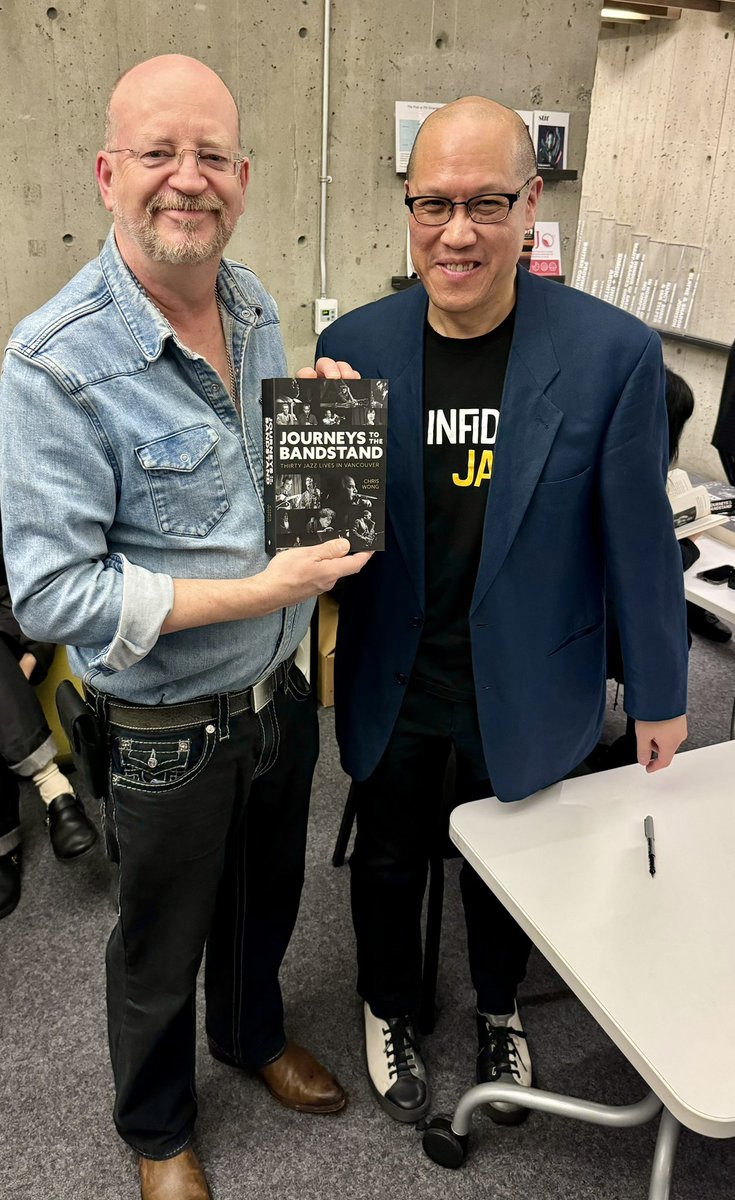 BillTieleman's tweet photo. Great to support my friend, Chris Wong &amp; his amazing new book about #Vancouver jazz musicians called Journeys To The Bandstand tonight!  You can find out more and buy it through his website at: https://t.co/tD72JlzhuC https://t.co/Yw9JBQMFem