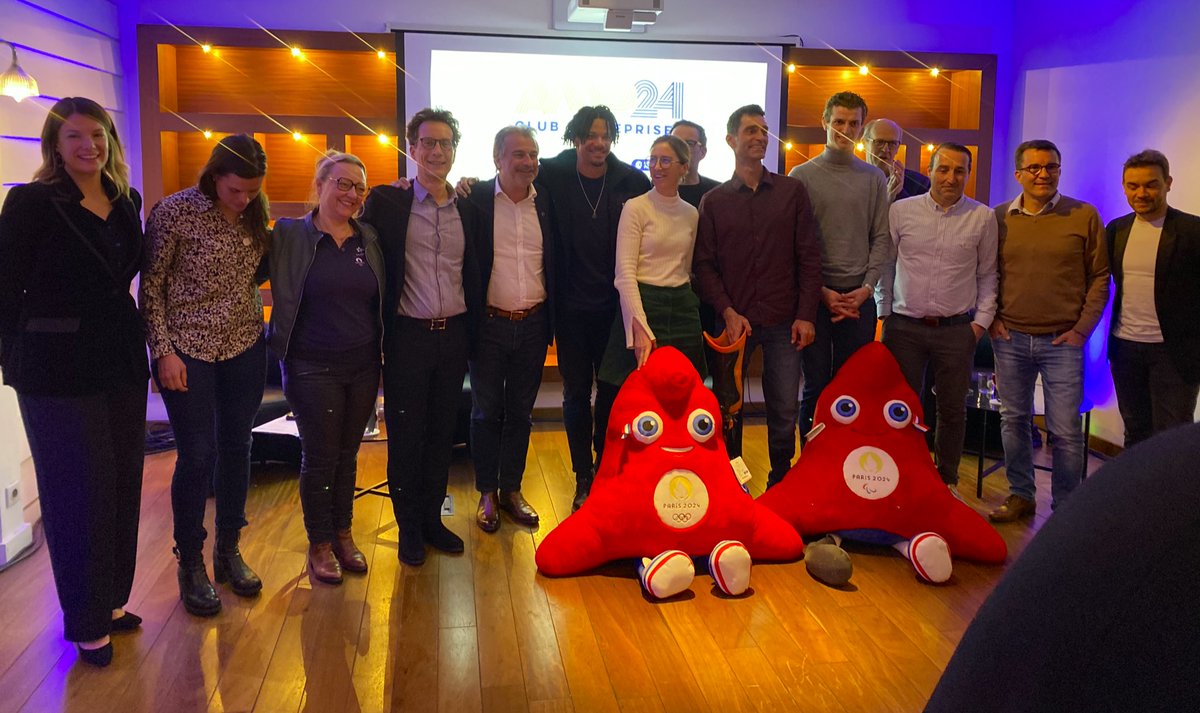 EDF en Provence Alpes Côte d’Azur (@edf_regionsud) on Twitter photo Rencontre« Innover pour mieux inclure » du club AMP24 <a href="/CCI_AMP/">CCIAixMarseilleProvence</a> avec notre athlète du team EDF <a href="/ArnaudAssoumani/">Arnaud Assoumani</a>
Au programme des échanges profondément humains et passionnés. Merci 🙏 Rencontre« Innover pour mieux inclure » du club AMP24 <a href="/CCI_AMP/">CCIAixMarseilleProvence</a> avec notre athlète du team EDF <a href="/ArnaudAssoumani/">Arnaud Assoumani</a>
Au programme des échanges profondément humains et passionnés. Merci 🙏