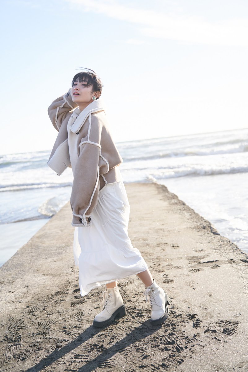 Natsuno_Mushi's tweet photo. 飛べそうだね

📷: アキロヲ さん ( @akiroppe ) 

#Monoqlo撮影会 #portrait https://t.co/SvDhcilVmB