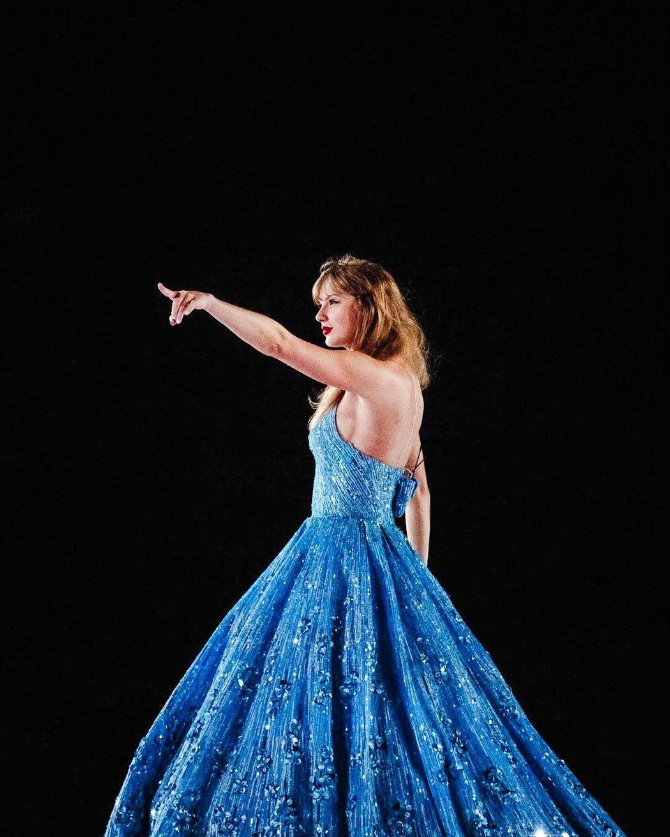 The Eras Tour Singapore tweet media