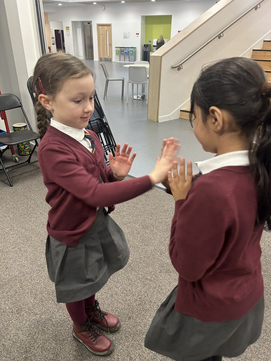 St Ninian's PS tweet media