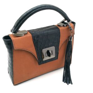 Product Reveal: The Natalie Bespoke Handbag. bit.ly/43ODq1X #BespokeHandbags #DesignerHandbags #HighFashionHandbags #HandcraftedHandbags #LuxuryLifestyle