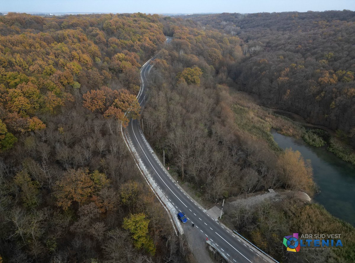 Investiție majoră în Olt, prin Regio! Lucrările de modernizare a celui mai lung drum din județ, drumul 546 Dăneasa-Slatina-Verguleasa, au fost finalizate cu succes în urmă cu câteva luni.
Detalii: facebook.com/adrsvoltenia/p…