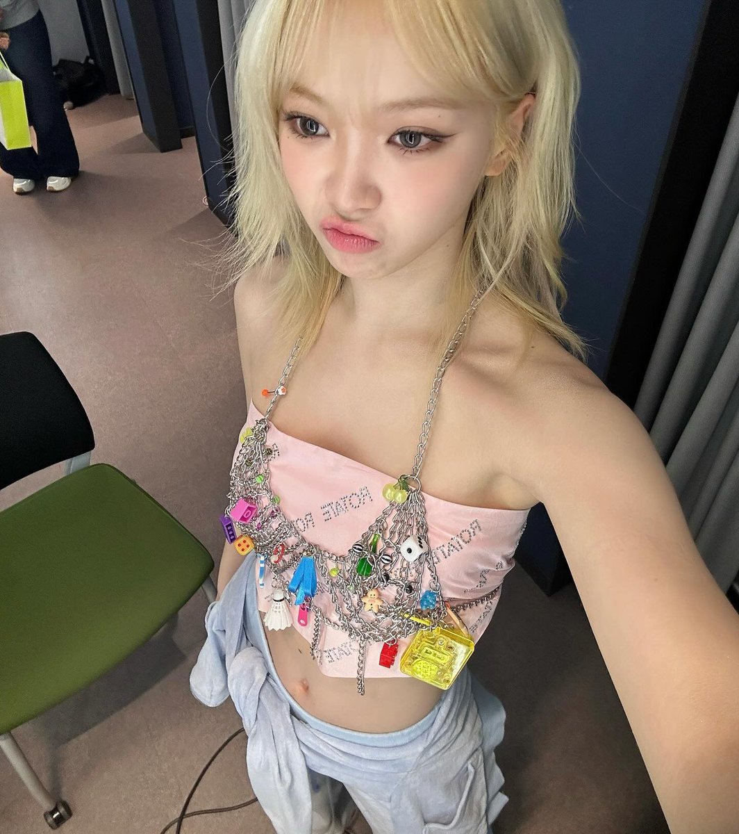 lesserafimpics_'s tweet photo. chaewon instagram update https://t.co/IcgesmCTjN