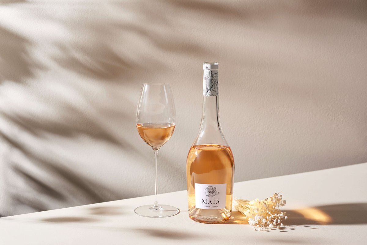 redwhitewines's tweet photo. Planning a Spring Wedding?

Maia Rose new 2022 vintage

An  elegant Côtes de Provence rosé from some of the finest sites in the region, with layers of fruit balanced by refreshing acidity. 

#rose #weddingday #weddingplanner #weddingseason #springlove ❤️ 

https://t.co/Fo7KXdKGGq https://t.co/mF4EUyz6Ri