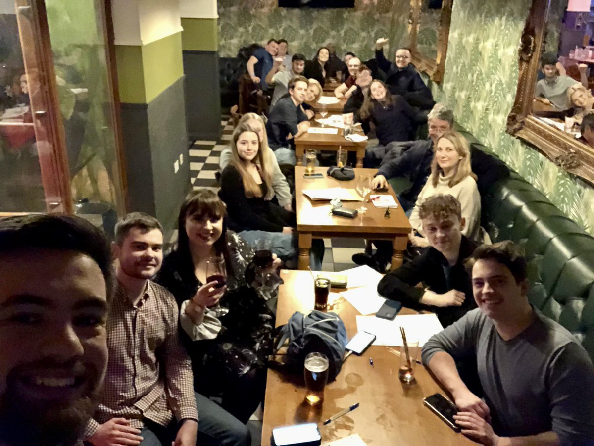 Superb evening with @CARYoungLabour & @LSCaerdydd at the @CardiffNorthLAB quiz night organised by @Dafydd_Rizzo! Great to reconvene with friends, and meet lots of new young members who are passionate about ensuring a @UKLabour victory at the next general election! 🌹