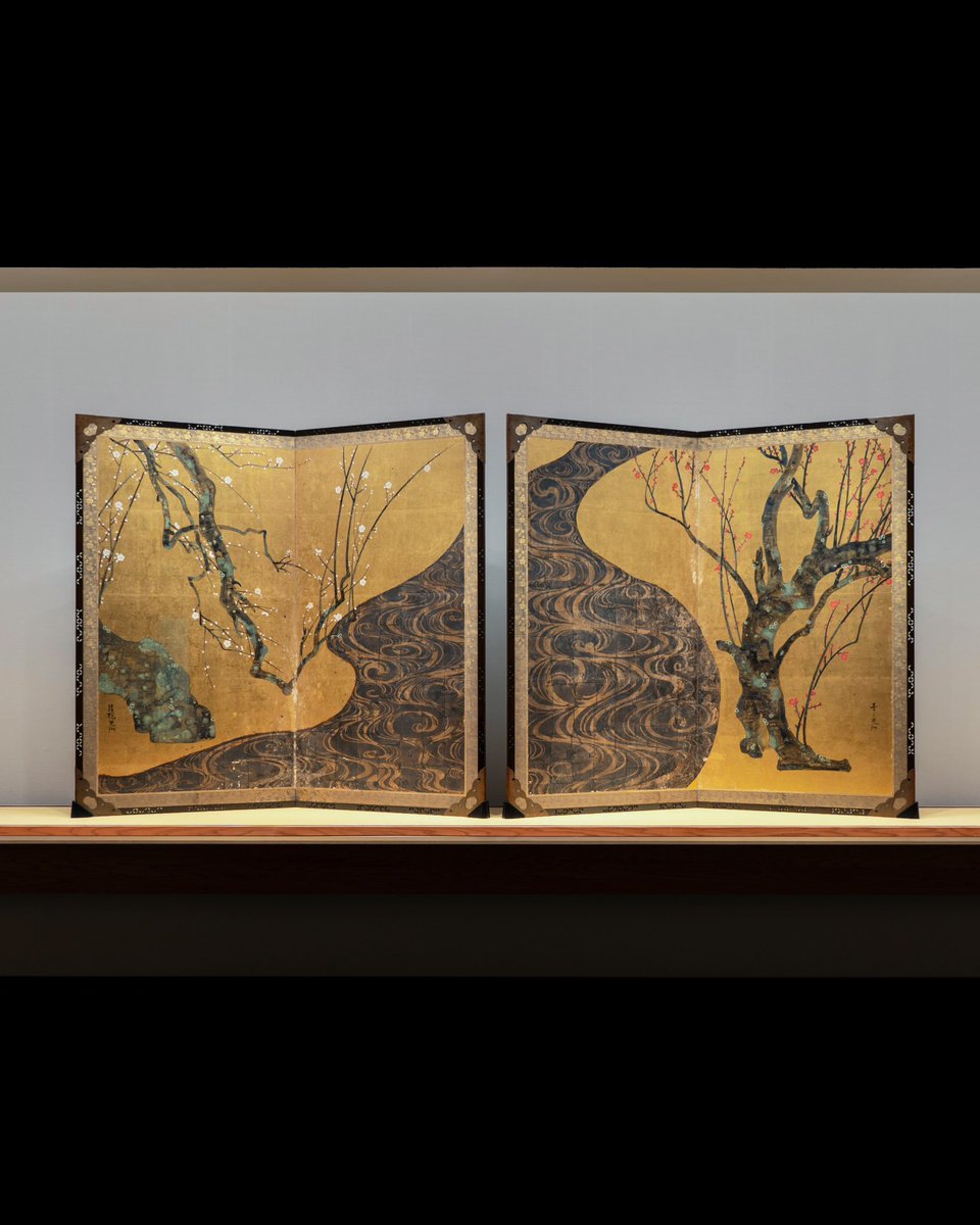 国宝 紅白梅図屏風】 光琳の画業の集大成ともいわれる作品です。 水流