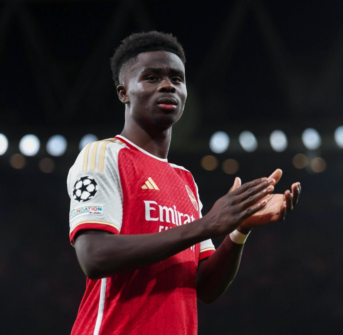 🎁 If Bukayo Saka scores 𝗙𝗜𝗥𝗦𝗧 against FC Porto, I’ll giveaway £250 in CASH. 💷

To enter:

1️⃣ REPOST this post (£125 to one person).
2️⃣ LIKE this post (£125 to one person).
3️⃣ FOLLOW <a href="/afcstuff/">afcstuff</a> &amp; <a href="/GambIingPro/">GambIingPro</a>. 📱

The winner will be contacted after full-time — Good luck! 🤞