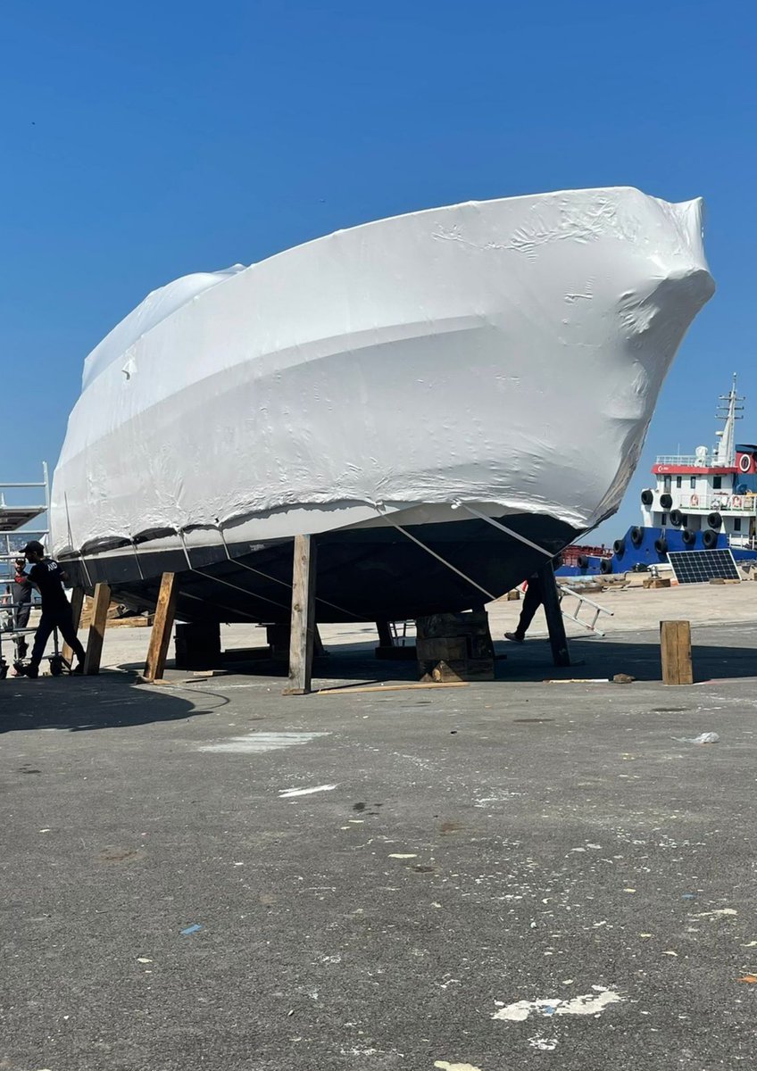 ANDENIZCILIK's tweet photo. An Denizcilik olarak, motor yat shrink wrap paketlemesi hizmeti sunuyoruz! Motor yatınızı güvenle korumak ve taşımak için modern ve etkili bir yöntem olan shrink wrap ile tanışın. Detaylar için web sitemizi ziyaret edin! #ShrinkWrap #Paketleme #MotorYat 

https://t.co/MnybrRNGtJ https://t.co/fWNmb8jcRz