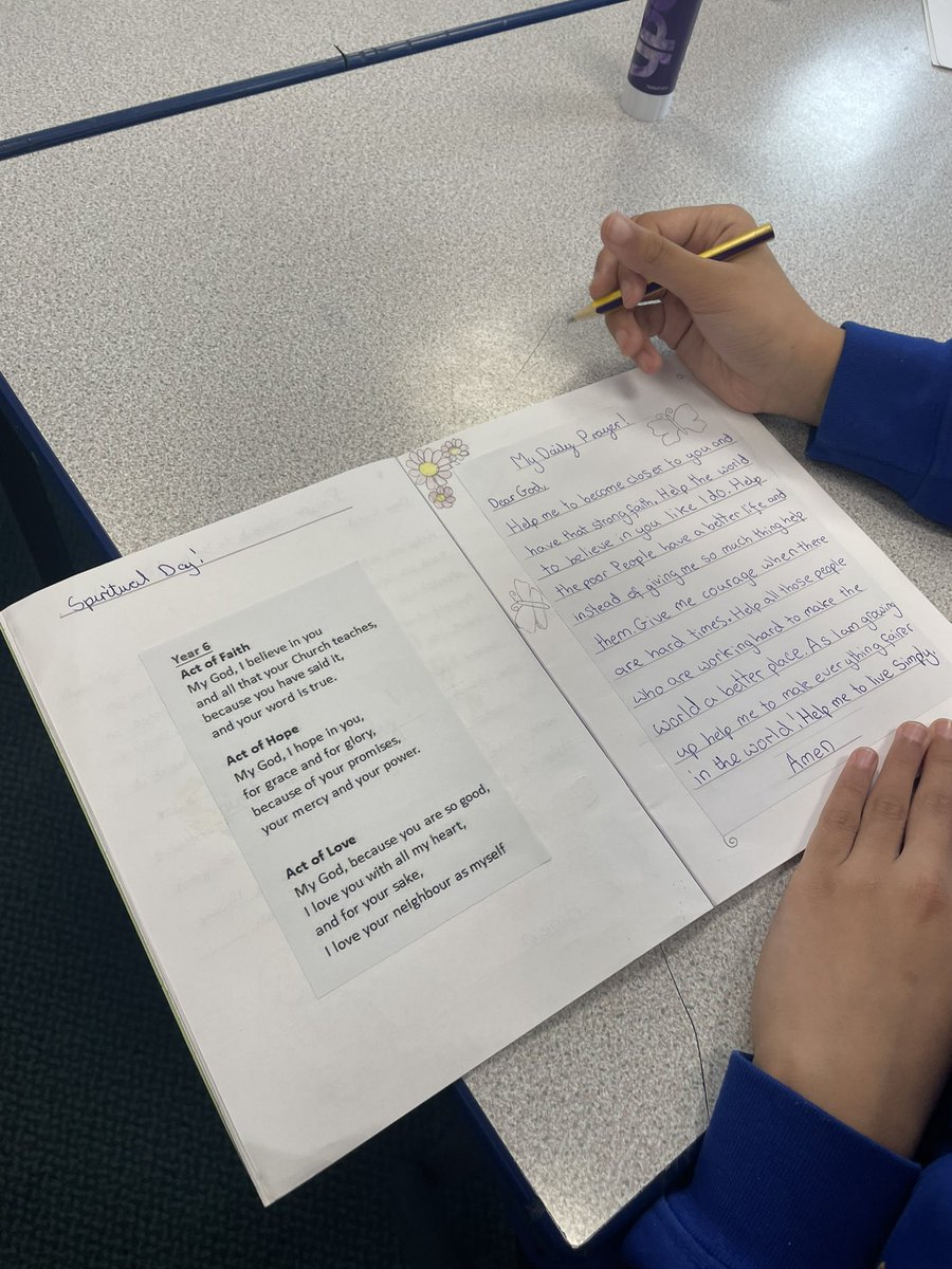 stjosephskly's tweet image. Hawthorn Class are writing some beautiful and inspirational prayers during our Spiritual Day. @bcw_cat #teamhawthorn #thepowerofprayer