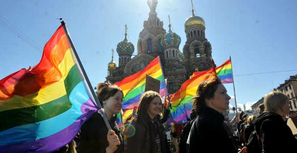 ElPeriodicoGay's tweet photo. Primeras condenas en #Rusia tras la declaración del «movimiento #LGTBI internacional» como organización extremista

https://t.co/fPDkmMsMi1 https://t.co/aQYbteJXoX
