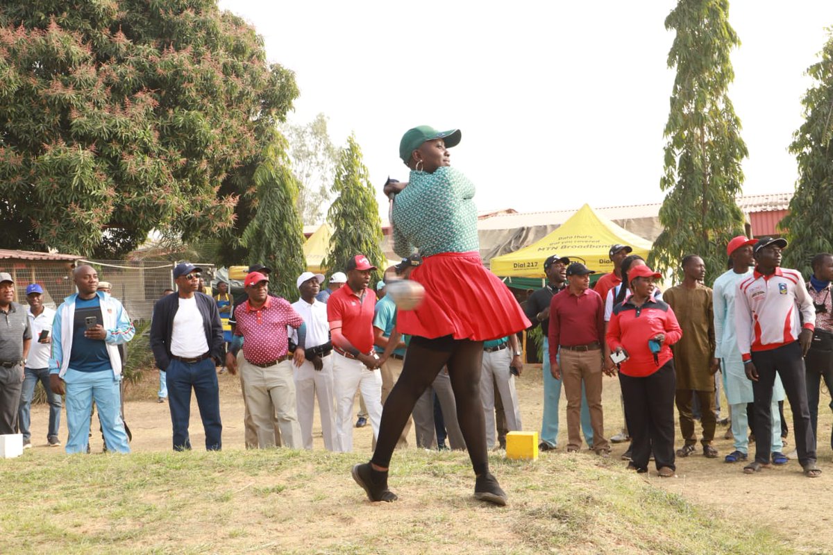NDA HOSTS SPECIAL GOLF TOURNEY TO MARK DIAMOND JUBILEE

nda.edu.ng/nda-hosts-spec…