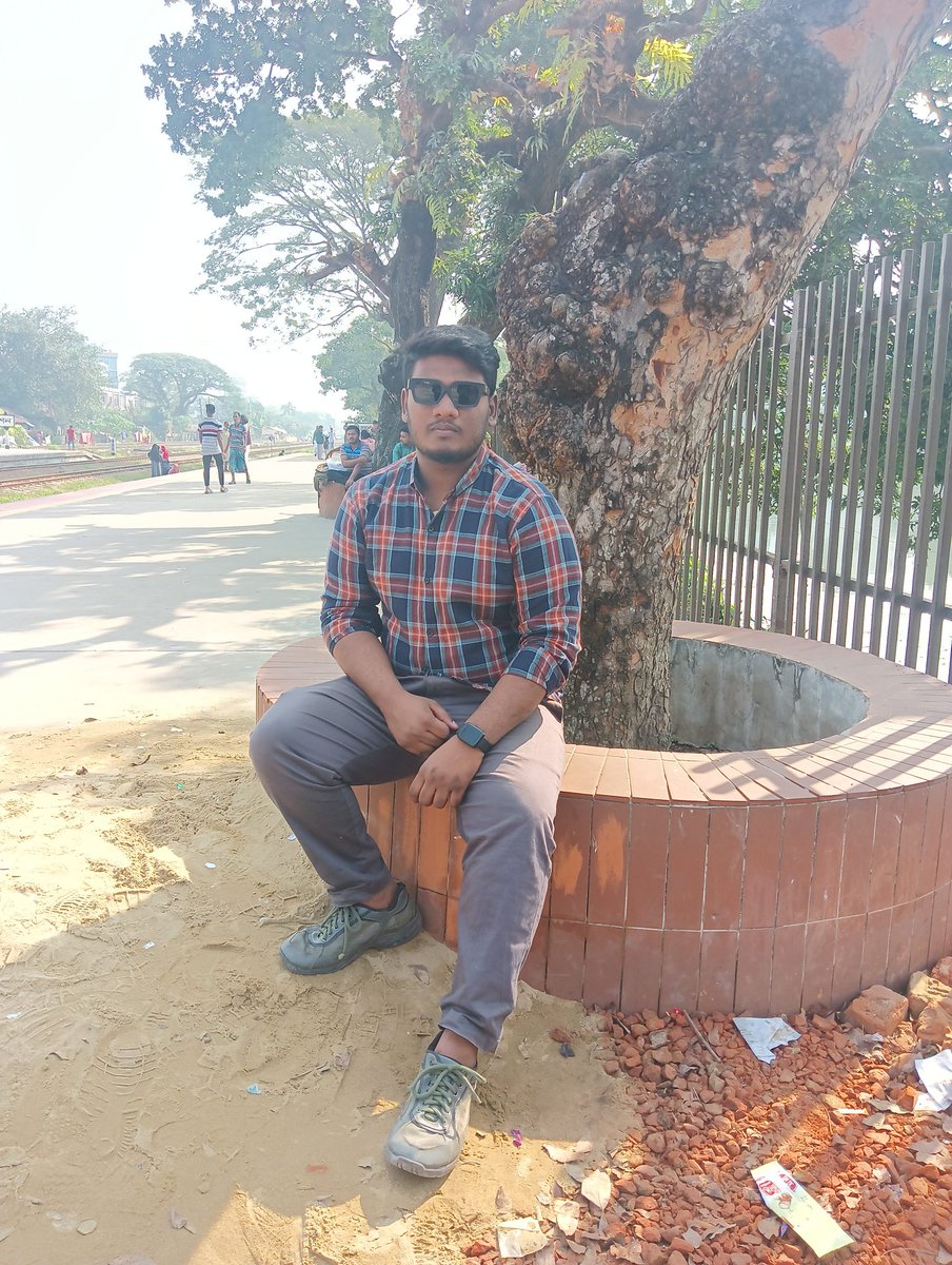 AzadiRuman's tweet photo. 😎😎 https://t.co/RCkDd0NkW2
