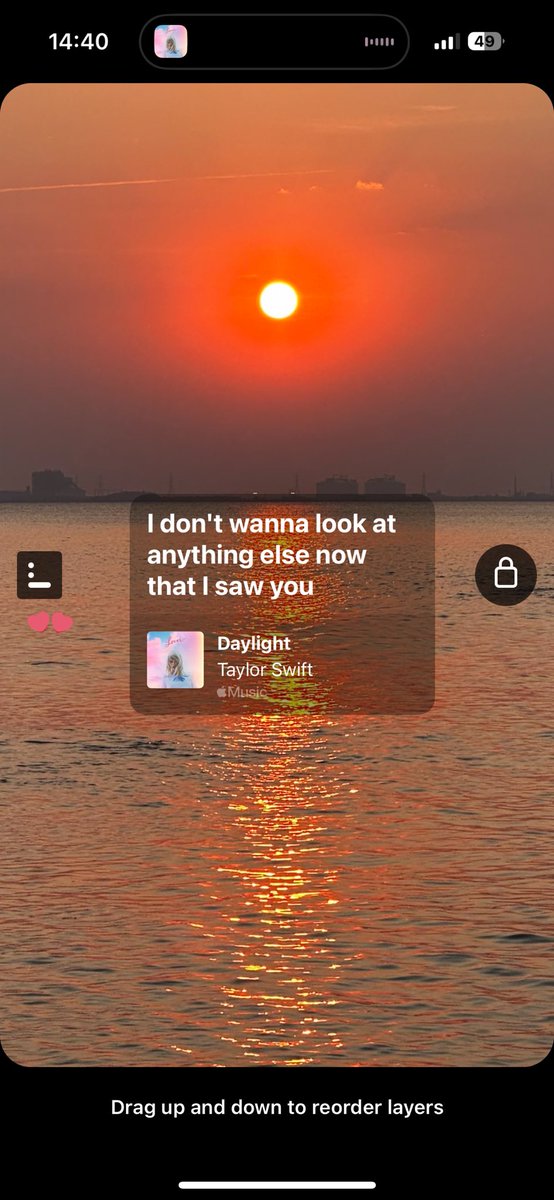วิธีการแชร์รูปนะคะ🫶🏻 
1. แชร์เพลงจาก apple music > story ig ก่อน
2 copy กดรูปที่จะใส่พื้นหลังจากอัลบั้มเรามา 
3 กด paste วางในสตอรี่นั้น แล้วขยายให้เต็ม (ขยายทับเพลงเลย)
4 กดค้างที่รูปแล้งลากลง รูปจะไปอยู่ใต้เนื้อเพลงค่ะ