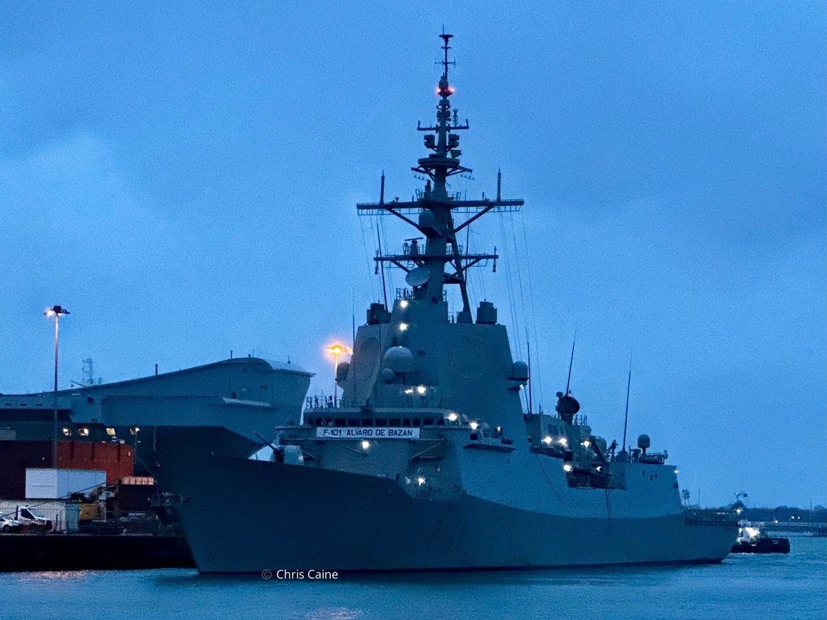 SPS Álvaro de Bazán arrived last night. 2nd of 4 @Armada_esp into @HMNBPortsmouth. @NavyLookout @WarshipCam @MISPhotography_ @CNPics @SouthCoastPhot4