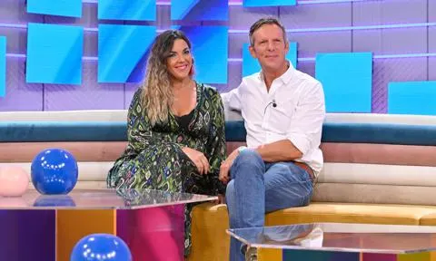 rafaglaf99's tweet photo. #Audiencias #FelizMartes #20Febrero 📺
SEGUNDO MEJOR SHARE del año, LÍDER ABSOLUTO @vamosavert5 en la mañana del martes de Telecinco 😀👏
#VamosAVer20F: 17.7% y 502.000 @PratSandberg @JulioUzal @noeliacgarcia @Inma_Rivas @doctorgaona @monteroblog @MariiaVicente @AdriDorronsoro @antoniorossi @IsaPantojam @LequioA @pepedreal @unicorntves 
#VamosAVer21F #Telecinco #Mediaset #FelizMiércoles #FelizMiércolesATodos