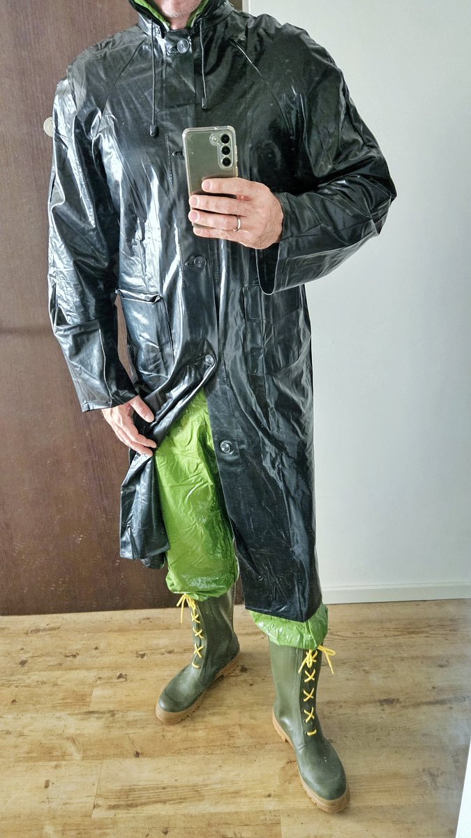 Ampersand_EU's tweet photo. 100% prepared for a rainy day☔️
#waterproofwednesday https://t.co/KFD9vxbq6T