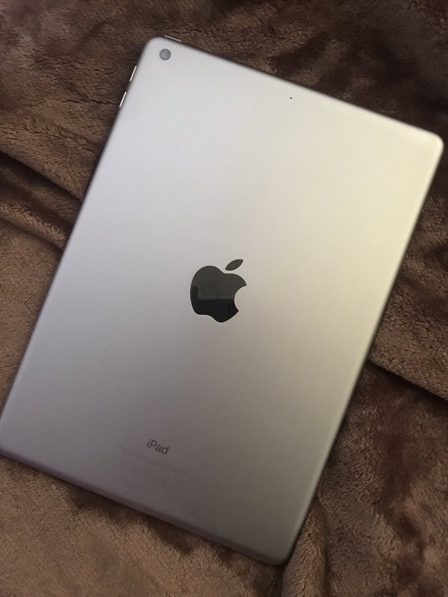 jinosmails's tweet photo. interest check ! IC ONLY nfs pa

Ipad 5th Gen 32gb
₱6,000

wts lfb ph ipad enhypen le sserafim seventeen for exposure https://t.co/EiHHQmTjsq