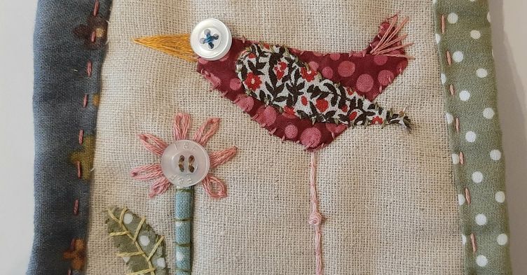 MadeinEVAN's tweet photo. Creative workshops in #Cumbria:
The Makers Mill #Keswick - 2 day stained glass panel workshop with Nikki Clark or 2 day forager bag workshop with Hole House, on 2-3 March: https://t.co/vvD4pKTT1A
#supportlocal #notjustlakes #artworkshops #craftworkshops #textiles #glass https://t.co/lUydpZedaq