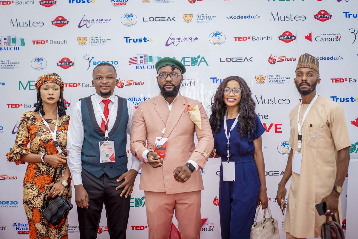 Meet our Red Carpet host, @Alkebulan AD, with some great thinkers who graced our last TEDx Bauchi event with their presence. We shared their excitement with them and look forward to bringing all that back to our next TEDx Bauchi event, which will happen a few months from now.