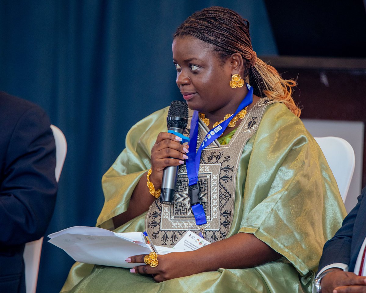 dmgetta's tweet photo. Honored to be part of initiative by the African institute in indigenous Knowledge  systems  with its hub at the University of KwaZulu-Natal: the Mwalimu Nyerere Professional Chair in Kiswahili , University of Dar es Salaam and the Forum for former heads of state  and Government. https://t.co/Hb1dnoIqiB